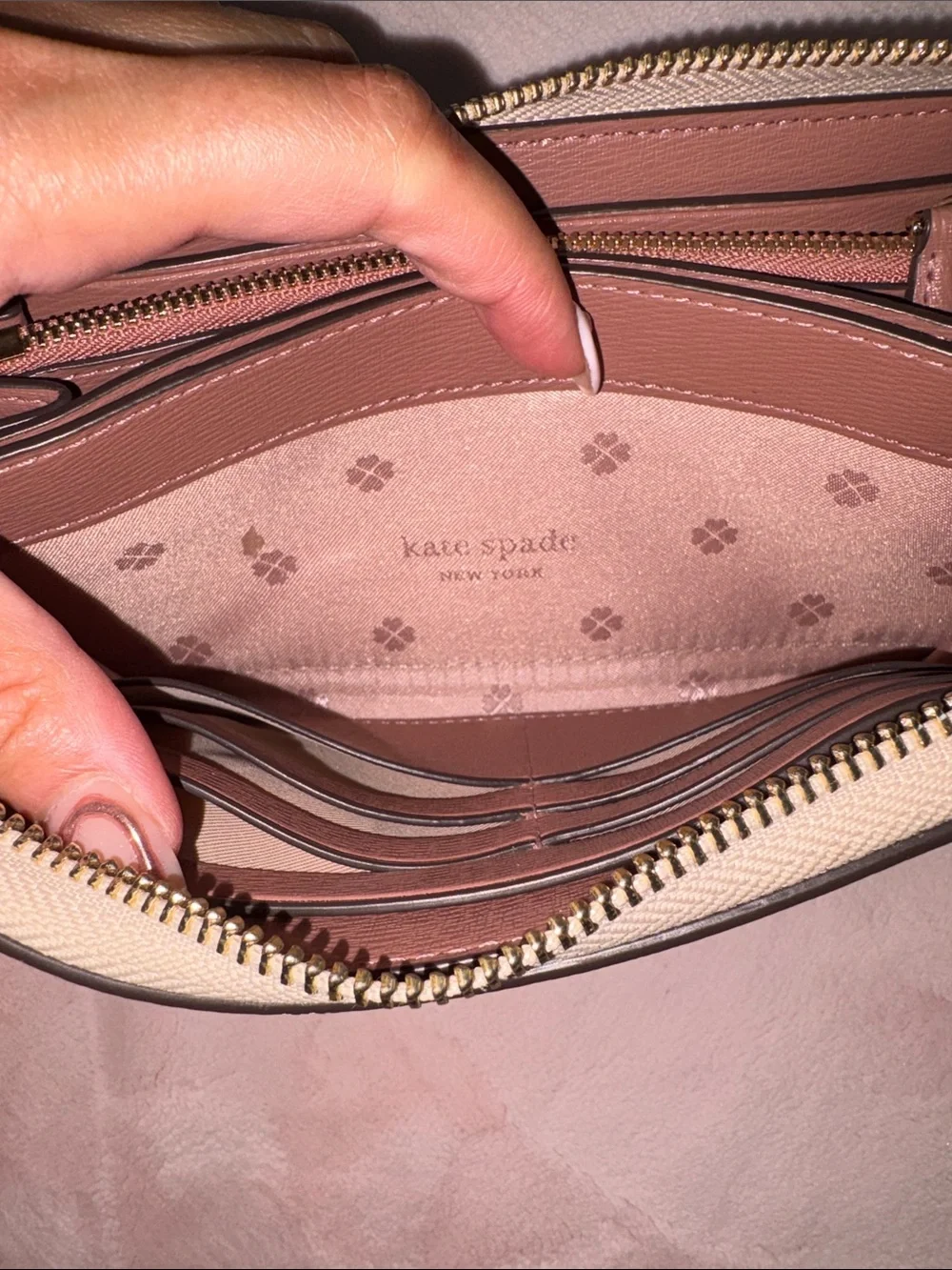 kate spade Two-Tone Zip Around Wallet in Cream and Black